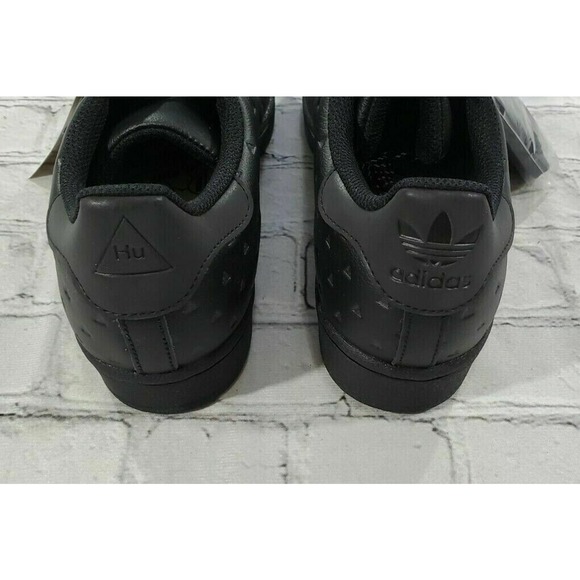 adidas Superstar x Pharrell Black Future 2020 GY4981 Sneakers YOUTH SIZE 4 - Picture 9 of 9